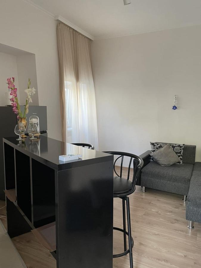 Nana Apartment Tbiliszi Kültér fotó