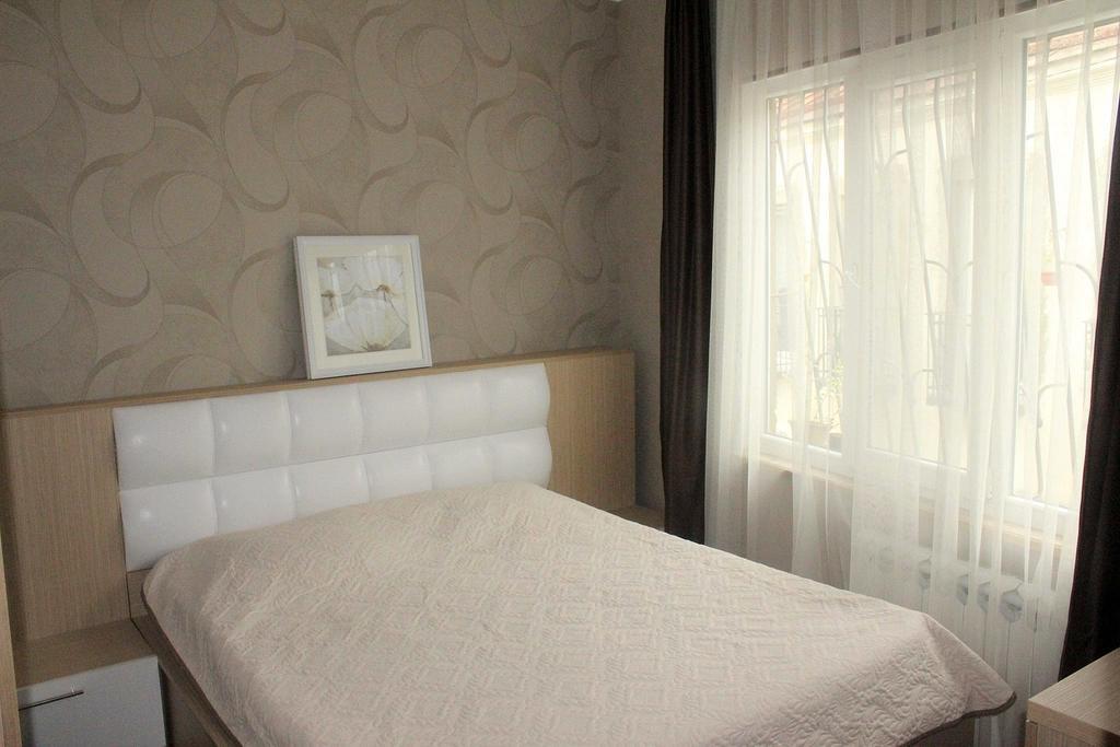 Nana Apartment Tbiliszi Szoba fotó