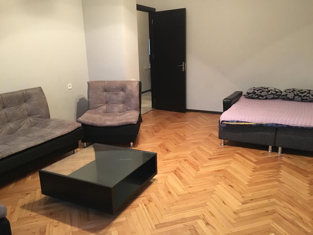 Nana Apartment Tbiliszi Kültér fotó